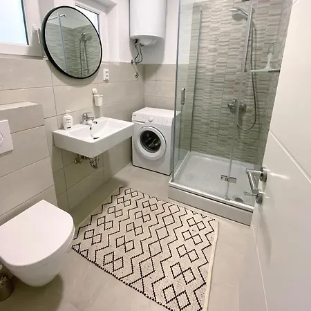 Apartment Experience *