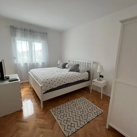 Apartment Experience *