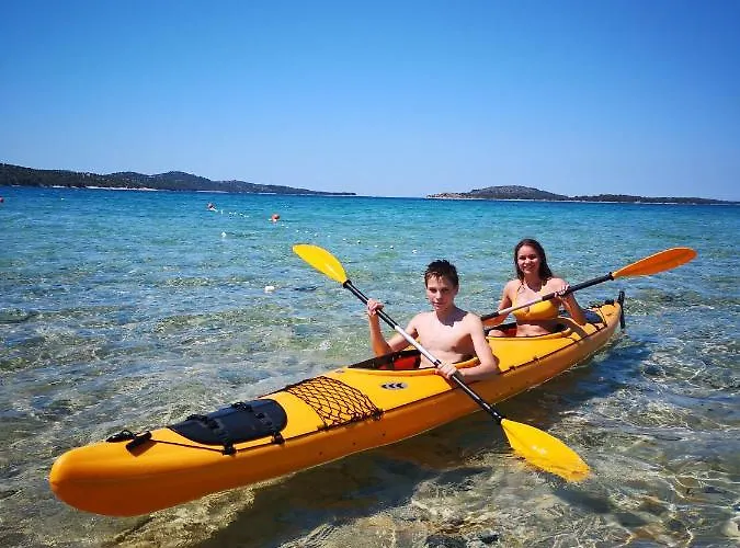 アパート Experience シベニク