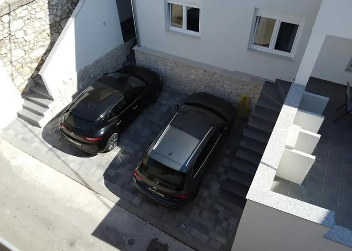 Experience * Šibenik